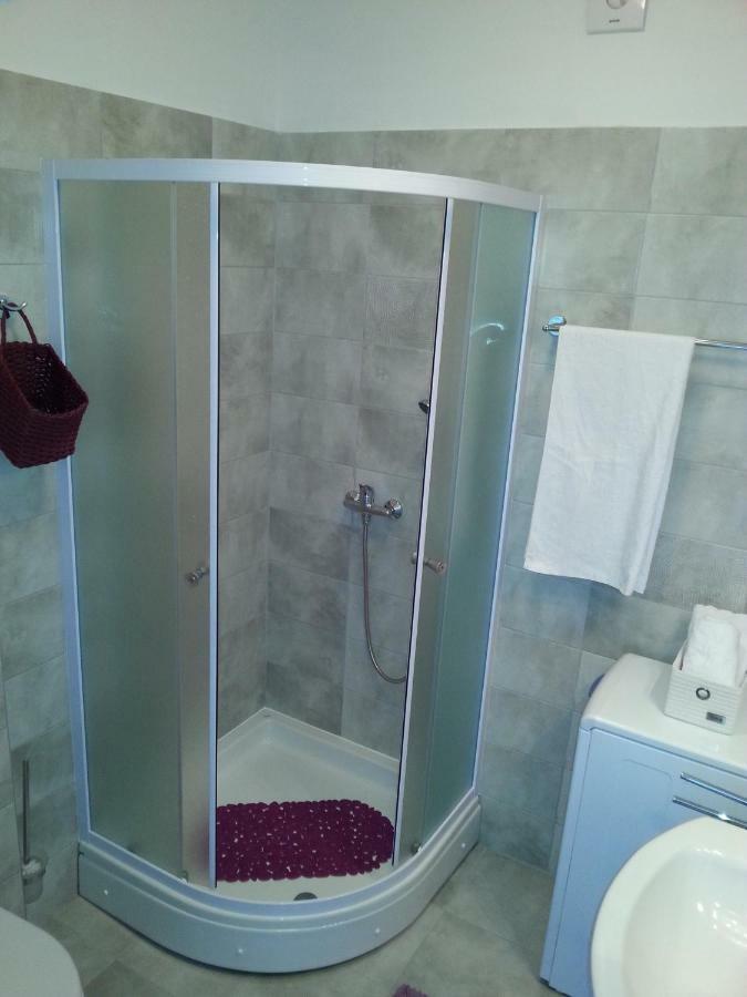 Studio Apartment Luce Маріна Екстер'єр фото